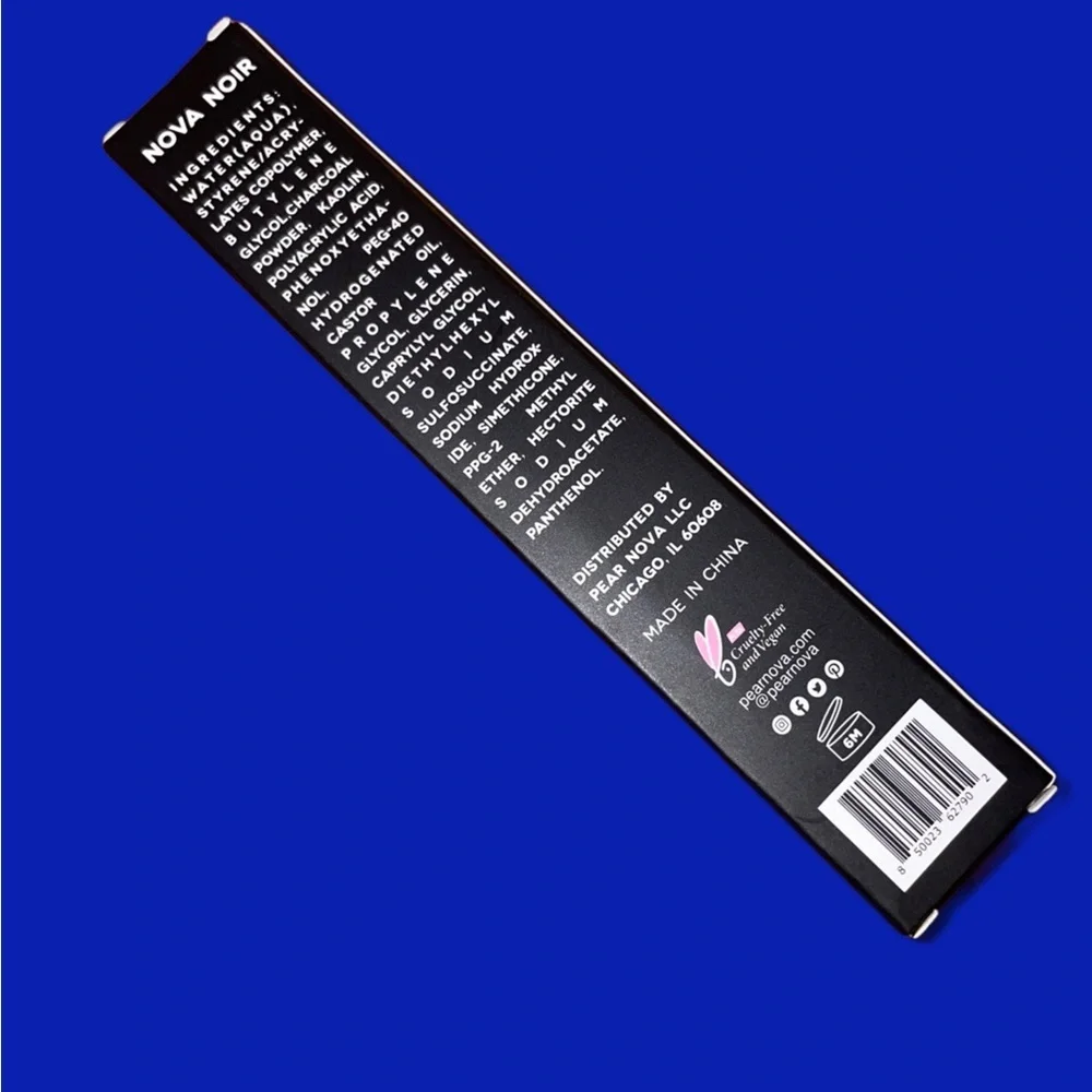 Pear Nova Liquid Eyeliner in Nova Black